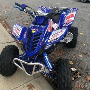 Meet your Posher, Luis